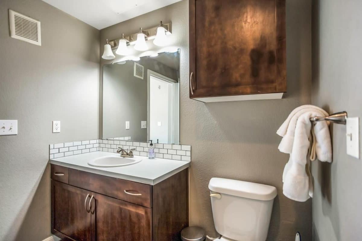 Charming 1Bd In Trendy West End Neighborhood Apartment Dallas Exterior photo